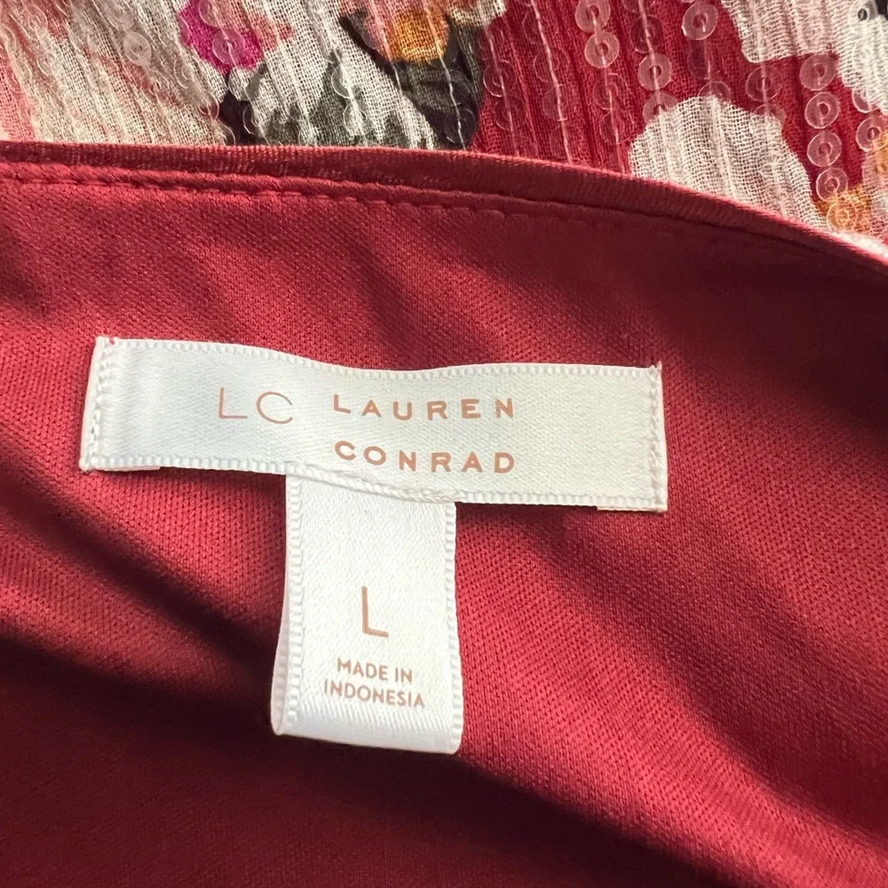 LC New Lauren Conrad Sparkly Floral Sash tie Dress. Size Large. Wrap style. - Picture 6 of 8